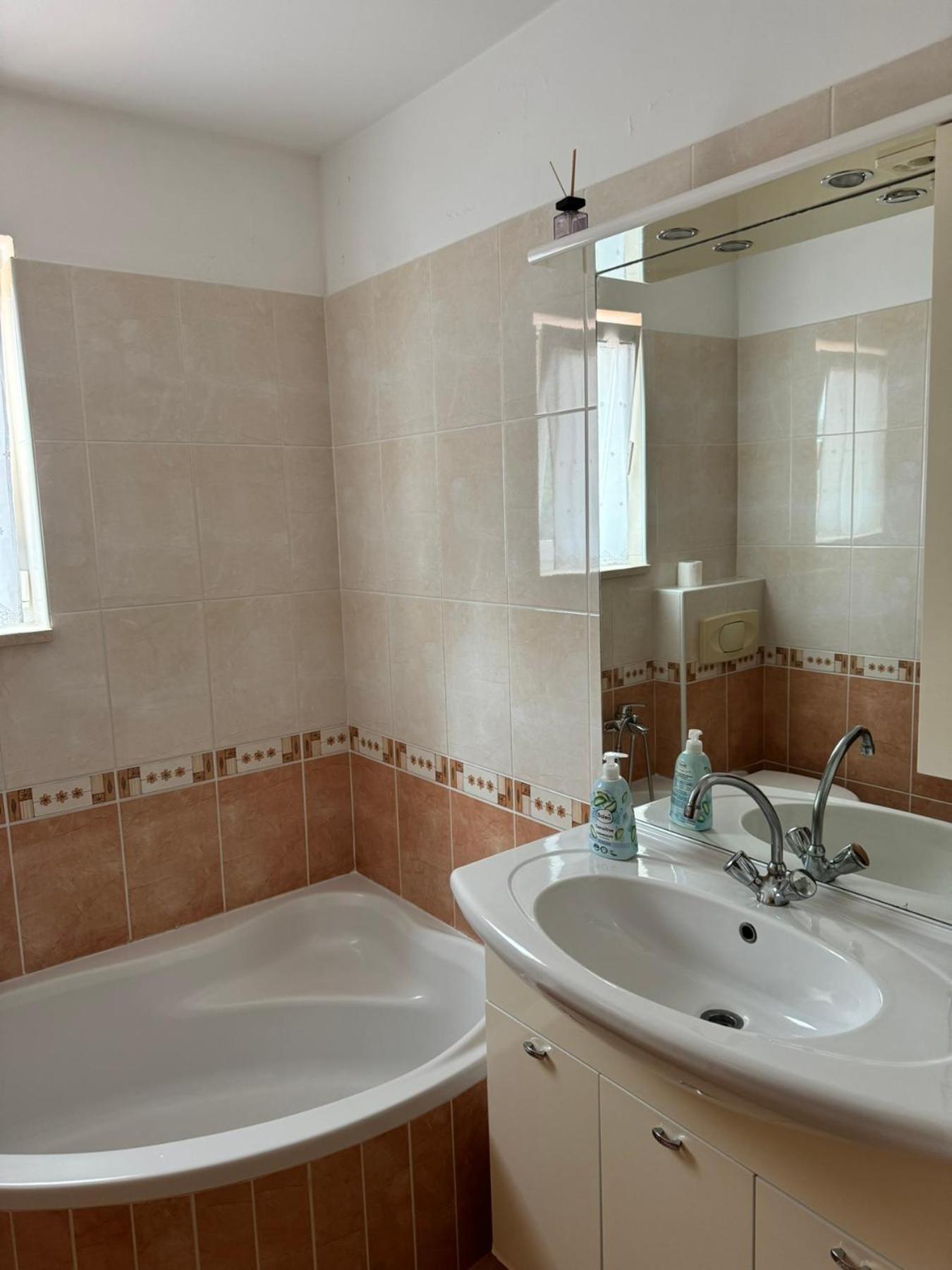 Apartments Dumicic 수페타르스카 드라가 외부 사진