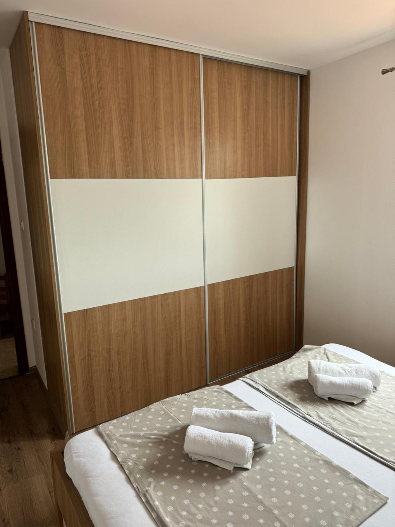 Apartments Dumicic 수페타르스카 드라가 외부 사진