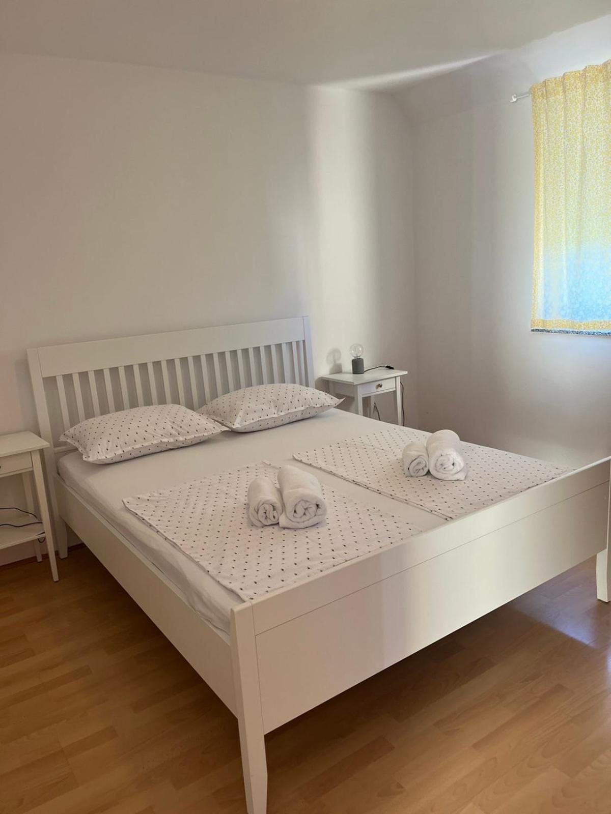 Apartments Dumicic 수페타르스카 드라가 외부 사진